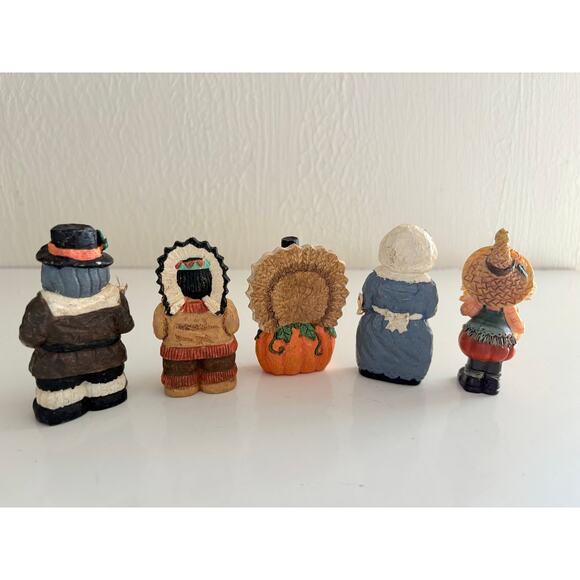 Thanksgiving Figurines Set Pilgrim Turkey Native Scarecrow Decor Fall - Picture 5 of 5